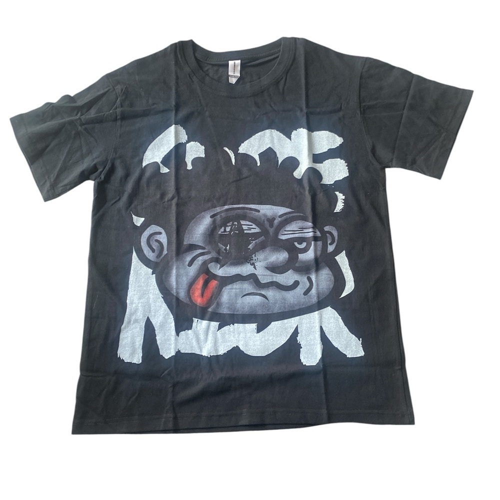 NWOT Black Graphic T-Shirt‎ with Cartoon Design S R39